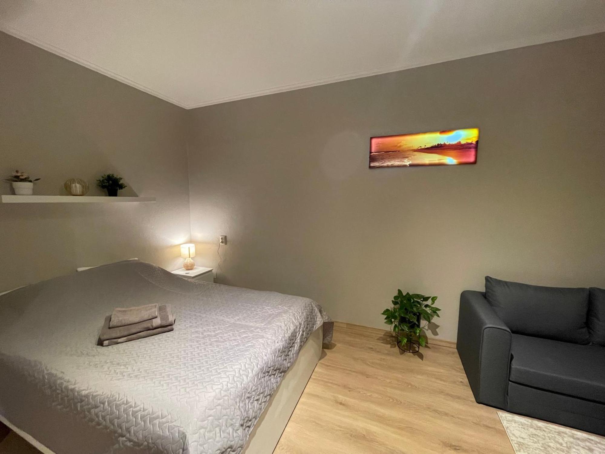 Cozy Apartment Close To Riga Airport Экстерьер фото